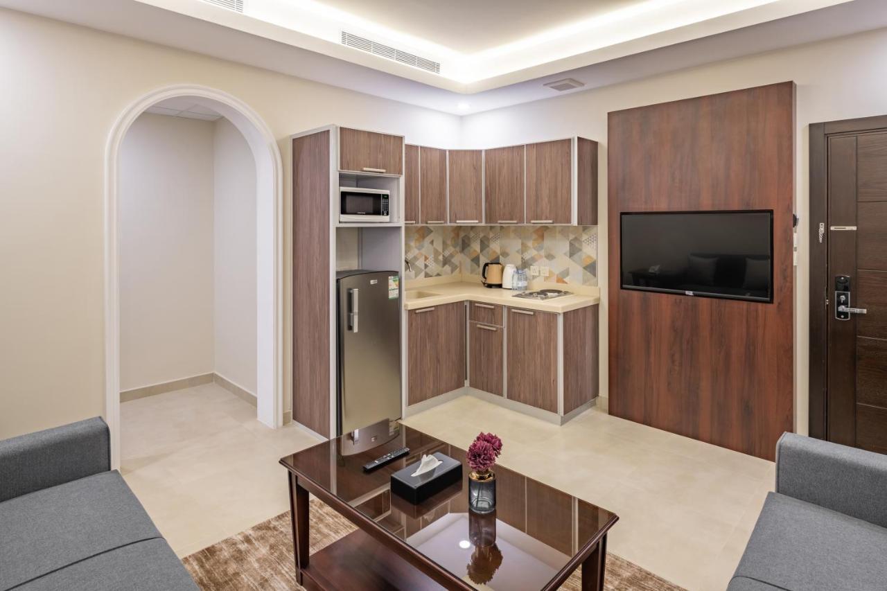 Semat Aparthotel Джедда Экстерьер фото